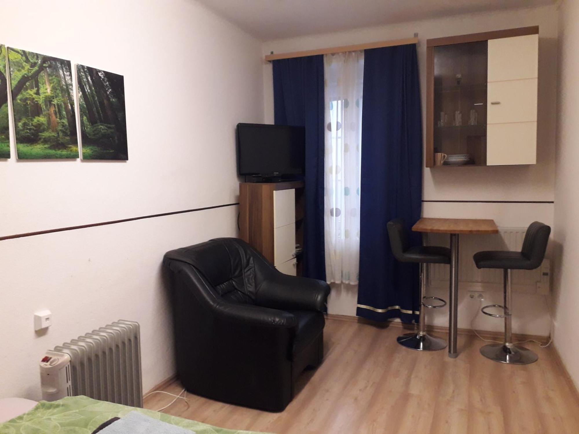 Apartment Ap 1 Im Zentrum Steyr, Bestrooms Eu Екстериор снимка