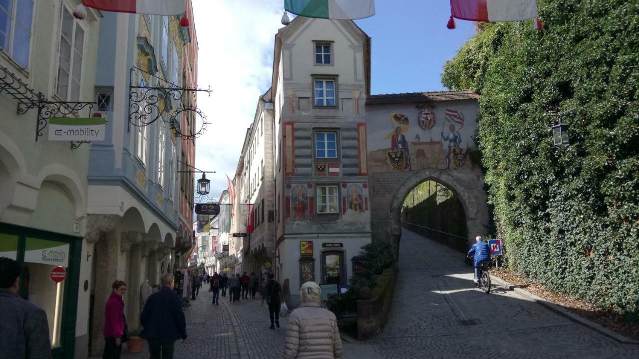 Apartment Ap 1 Im Zentrum Steyr, Bestrooms Eu Екстериор снимка